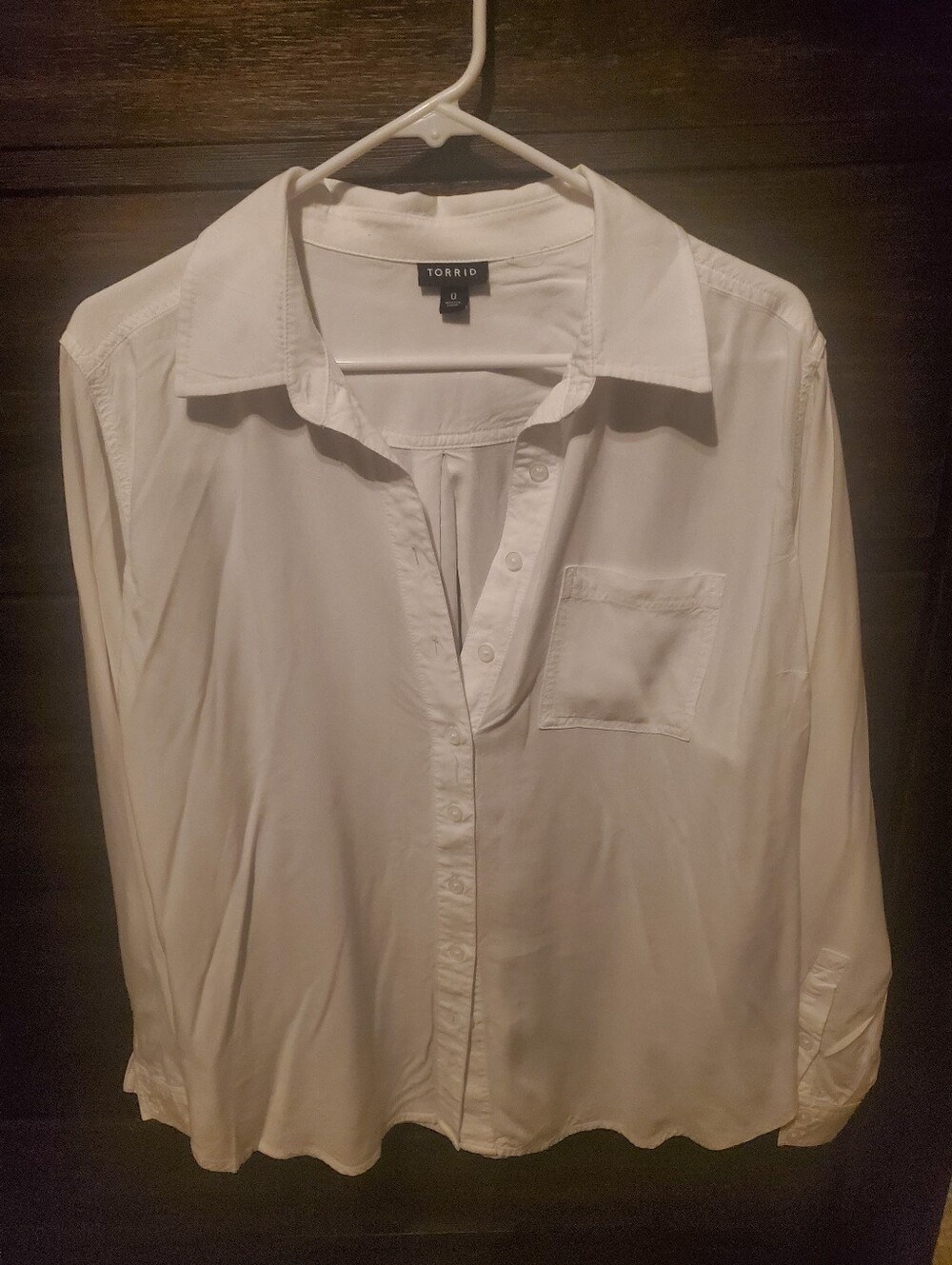 torrid White Woman's Long-Sleeve Button-Up Shirt